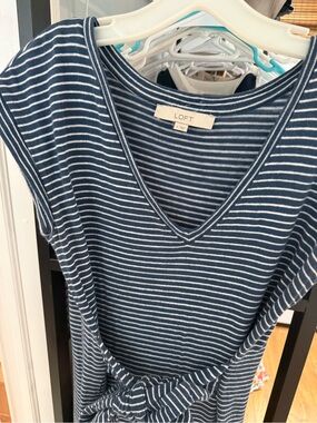 LOFT Women's Navy and White Striped V-Neck Tie-Waist dress
